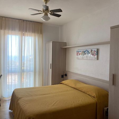 Ulivo Hotel Diano Marina Ngoại thất bức ảnh