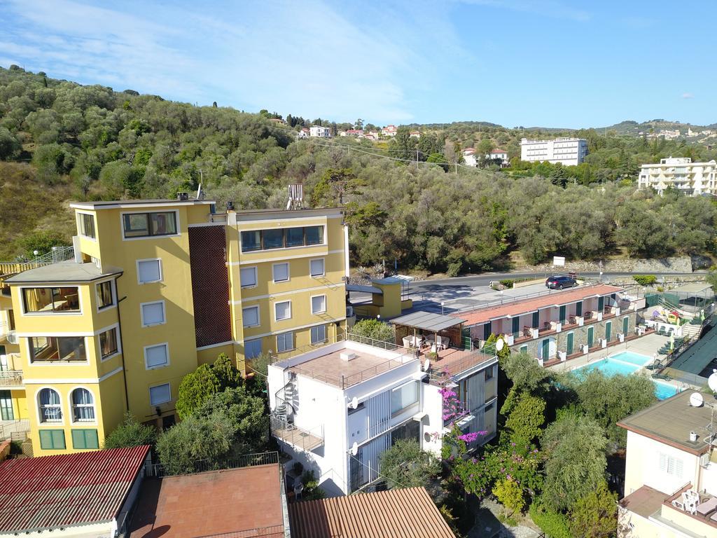 Ulivo Hotel Diano Marina Ngoại thất bức ảnh